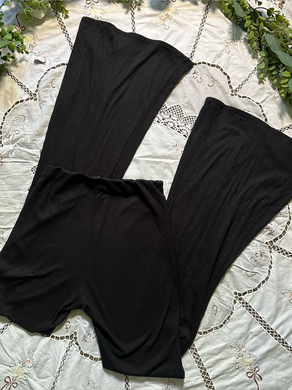 Windsor black ribbed flare pants - Picture 3 of 4